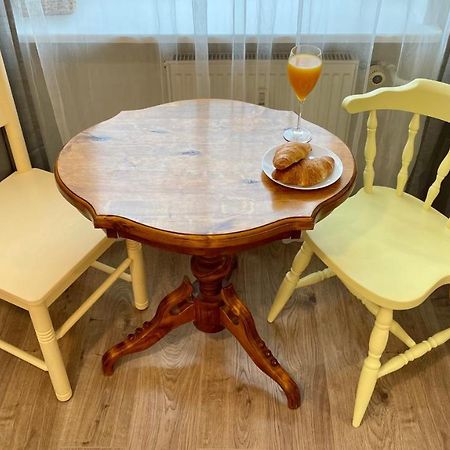 Studio Apartment Parnu Luaran gambar