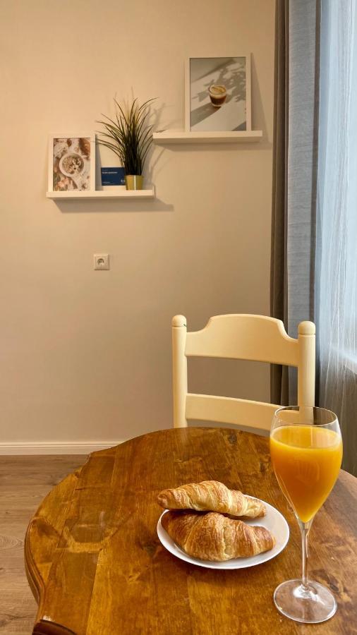 Studio Apartment Parnu Luaran gambar
