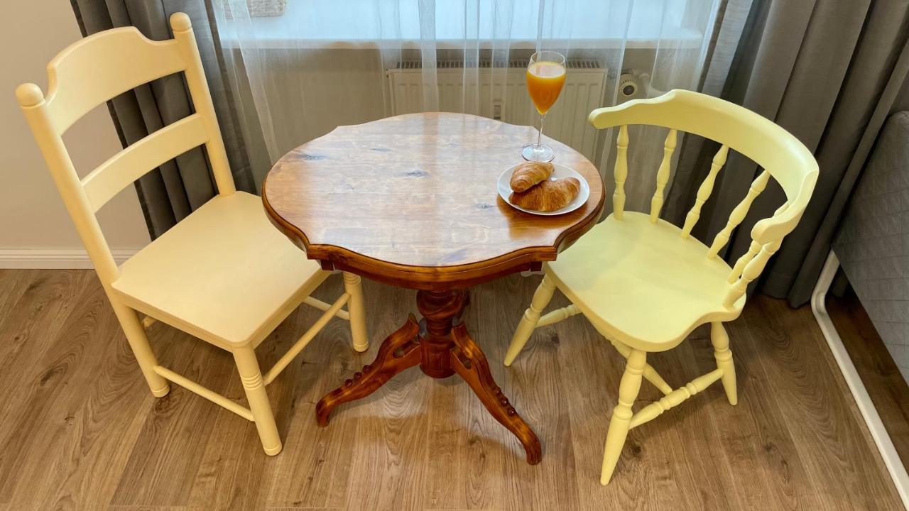 Studio Apartment Parnu Luaran gambar