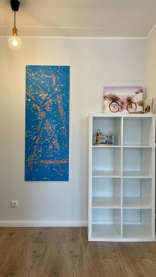 Studio Apartment Parnu Luaran gambar